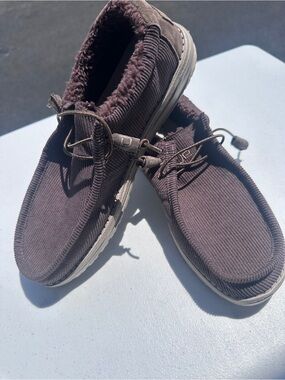 Men's Hey Dude Wally Cozy Brown Corduroy Slip-On Shoes *NWOT*